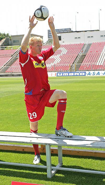 Nové dresy fotbalistů 1. FC Brno.