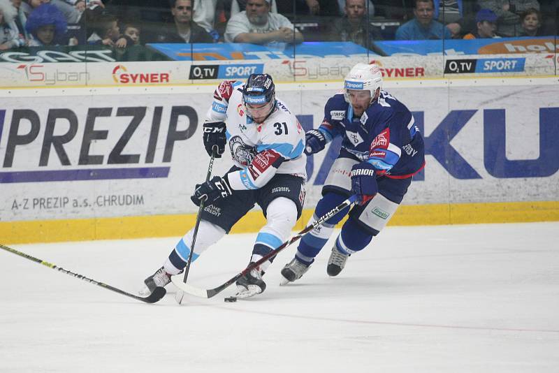 Semifinále hokejové extraligy mezi HC Bílí Tygři Liberec a HC Kometa Brno.