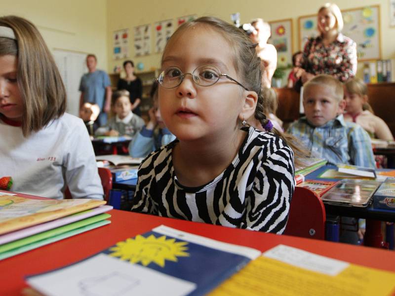 Školáci Základní školy v ulici Merhautova.