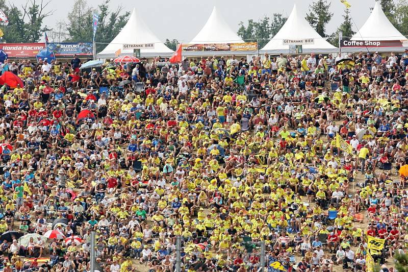 Motocyklovou Velkou cenu v Brně navštívil rekordní počet diváků.