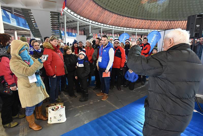 Olympijský festival v areálu brněnského výstaviště - beseda s hokejovou legendou Jozefem Golonkou.