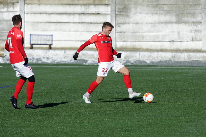 Fotbalisté Zbrojovky Brno (v červeném) porazili na úvod Tipsport ligy Vyškov 3:1.