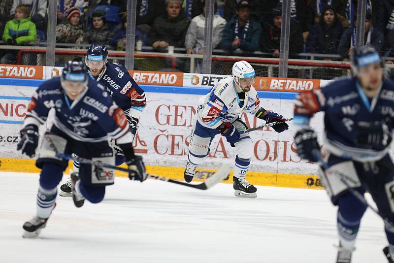 Šesté čtvrtfinále hokejové extraligy mezi Kometou Brno a Vítkovicemi.