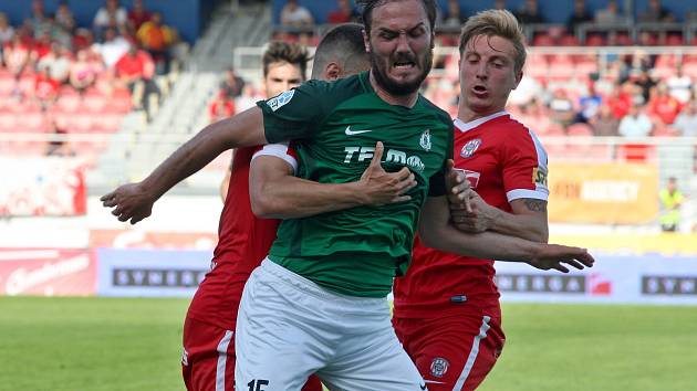 Fotbalisté brněnské Zbrojovky prohráli popáté v řadě, tentokrát 27. kole první ligy podlehli Jablonci 0:3.