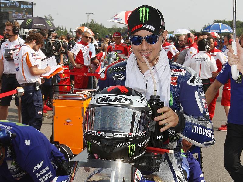 Královskou třídu MotoGP ovládl Španěl Jorge Lorenzo na Yamaze. Na Hondě dojel druhý další španělský závodník Marc Márquez. Třetí už s větším odstupem finišoval hvězdný Ital Valentino Rossi. Abraham skončil poslední.