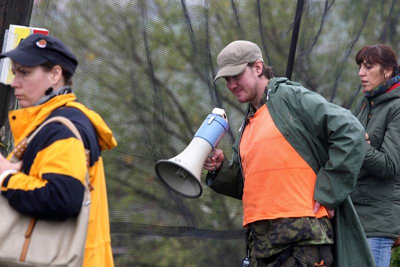 Army Day v Ořechově na Brněnsku. Zájemci se projeli v obrněném transportéru, lidé hráli i paintball.