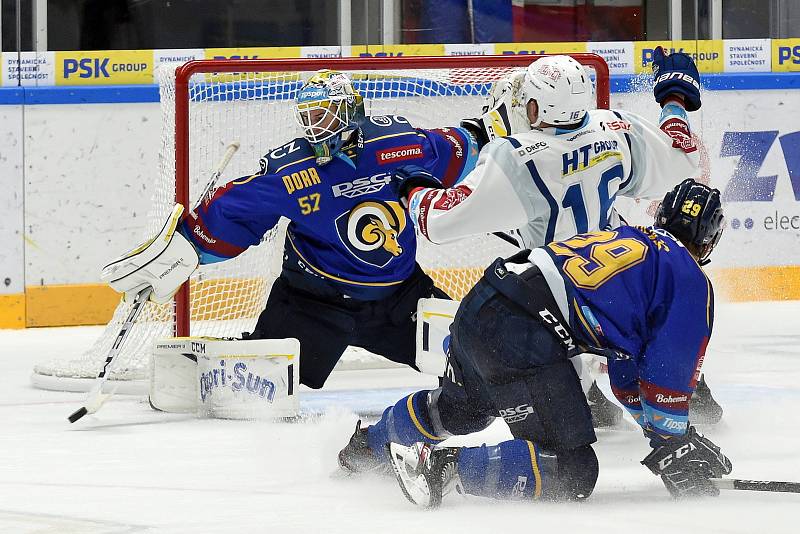 Domácí HC Kometa Brno v bílém proti PSG Berani Zlín