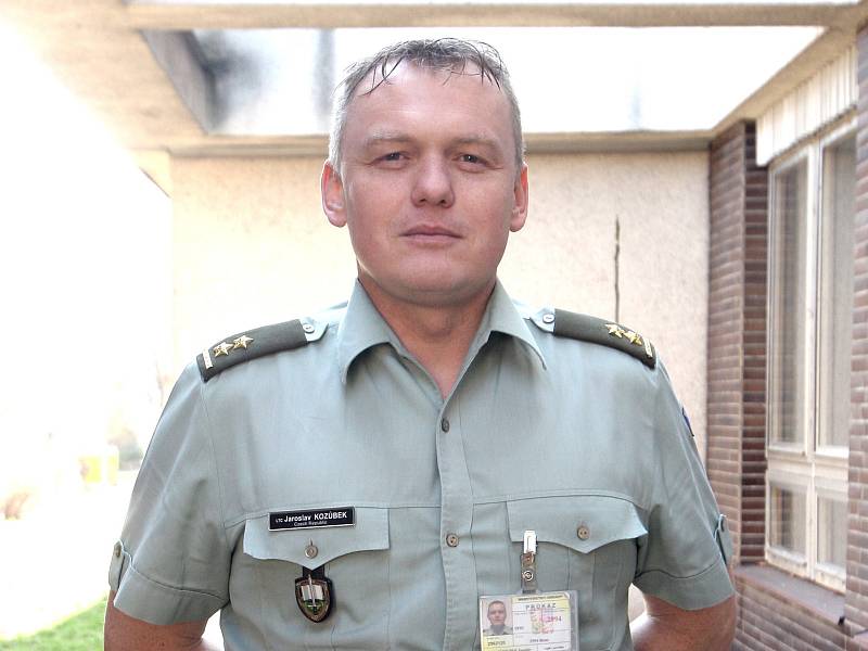 Podplukovník Jaroslav Kozůbek učí na brněnské Univerzitě obrany.