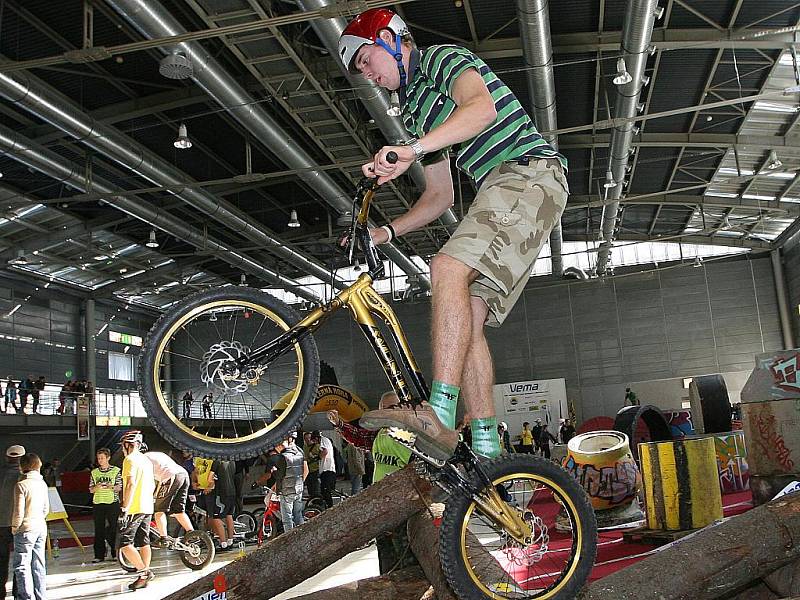 Blanenský biketrialista Václav Kolář.