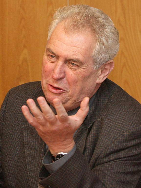 Strana práv občanů, kterou založil bývalý český premiér Miloš Zeman, volila krajské vedení.