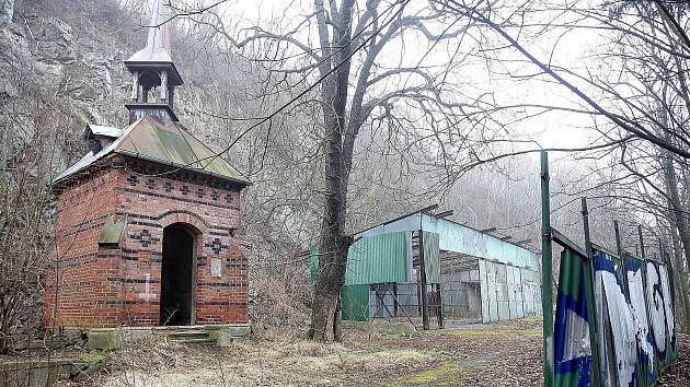 Rozšíření problémového dopravního špuntu v brněnské Žabovřeské ulici naráží na problém s výměnou některých pozemků, jak město majitelům nabídlo. 