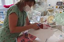 V babyboxu v Nemocnici Milosrdných bratří našli v pondělí novorozenou dívku. Dali jí jméno Gabriela.