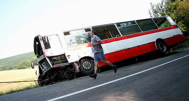 Nehoda autobusu brněnské MHD číslo v 52 na Kohoutovické