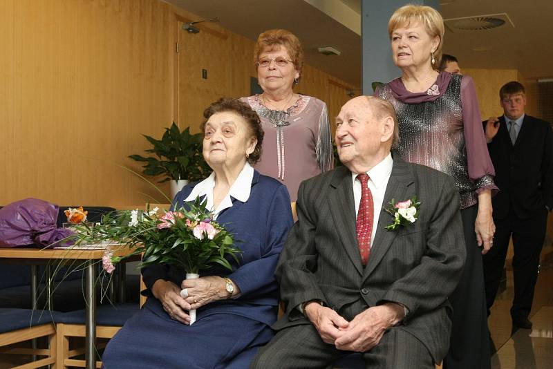 Jan a Marie Chaloupkovi oslavili platinovou svatbu.