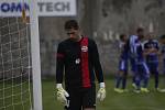 Dvě branky v úplném závěru hyzdí sympatický výkon fotbalistů divizních Rosic v pohárovém souboji s prvoligovou Olomoucí. Slovan ve druhém kole Mol Cupu podlehl na svém hřišti favorizované Sigmě 0:5.