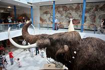 Model mamuta v brněnském Anthroposu slaví devadesát let.