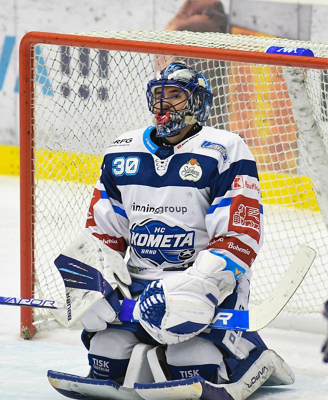 Matej Tomek v dresu Komety.