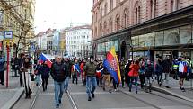 Demonstrace na Zelném trhu v centru Brna a následný pochod, 14. března 2021.