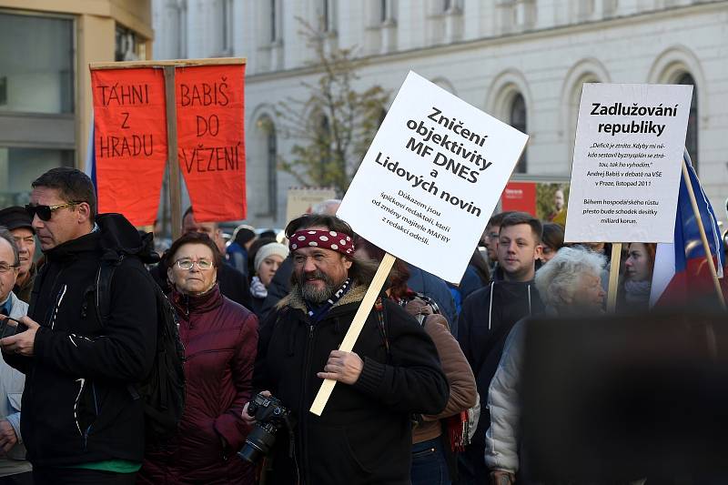 Demonstrace proti Andreji Babišovi v Brně.