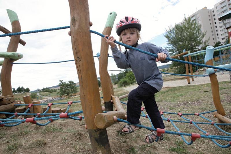 Nový park Pod Plachtami v brněnském Novém Lískovci.