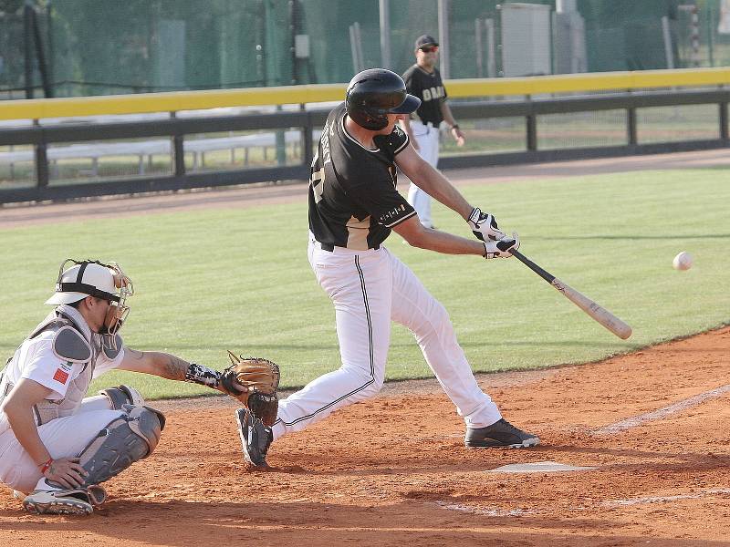 Baseballisté brněnských Draků v neděli večer ve finále CEB Cupu doma přehráli 5:0 pražské Eagles.