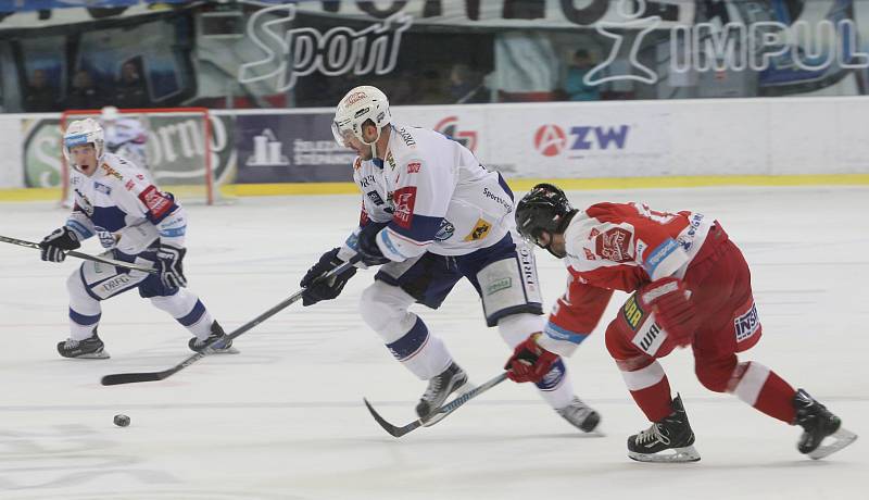 Ve třináctém kole hokejové extraligy Kometa přehrála Olomouc 5:3.