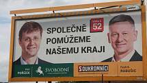 Billboardy politických stran v Brně.