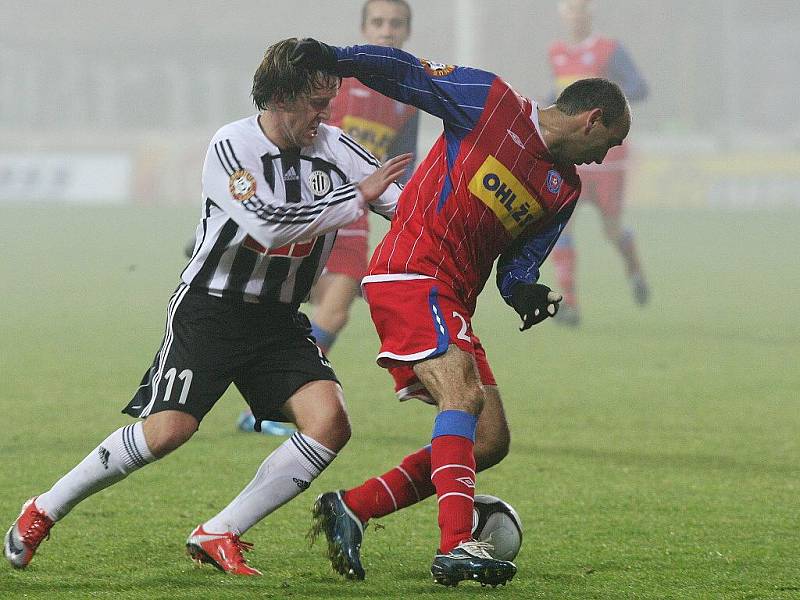 Brněnští fotbalisté podlehli na domácí půdě v patnáctém kole Gambrinus ligy Českým Budějovicím 0:3.