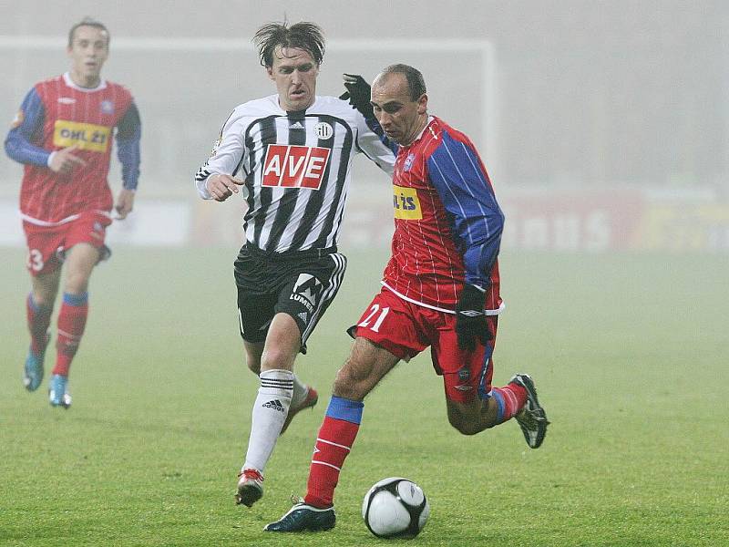 Brněnští fotbalisté podlehli na domácí půdě v patnáctém kole Gambrinus ligy Českým Budějovicím 0:3.