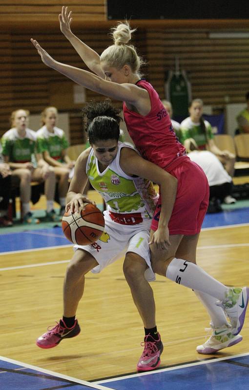 Nováček Ženské basketbalové ligy Technic Brno utržil ve svém prvním městském derby nepříjemný debakl na palubovce KP Brno.