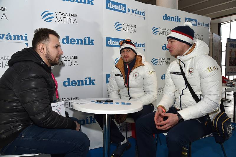 Olympijský festival v areálu brněnského výstaviště - sportovní redaktor Deníku Rovnost si povídá se sáňkaři Lukášem Brožem a Matějem Kvíčalou.