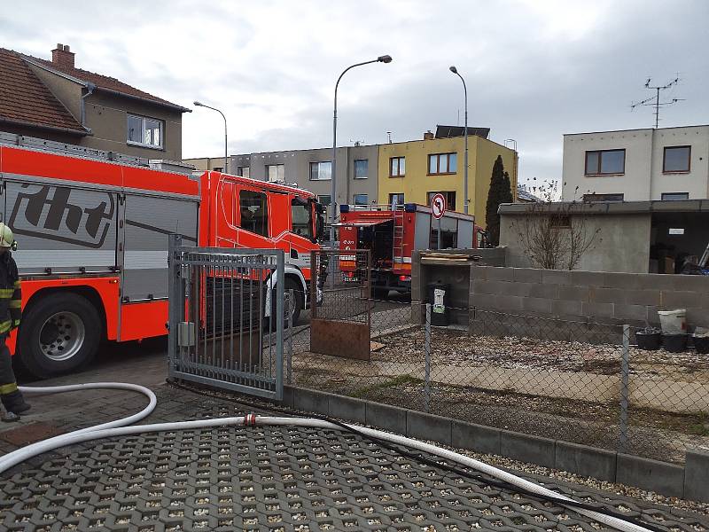 Baterie fotovoltaického systému hořela v domě v brněnské Slatině. Foto: hasiči