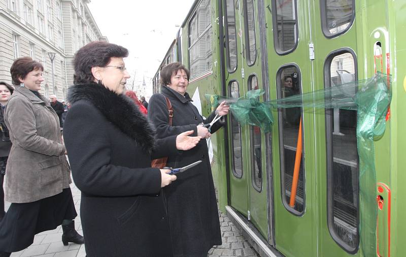 Křest knižní tramvaje v Brně.