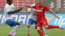 Fotbalisté Zbrojovky Brno (v červeném) porazili Baník Ostrava 2:1.