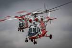 Vrtulník z vojenské záchranky přiletěl pro prvního pacienta do nemocnice v Brně. Přepraví ho do pražského Motola.
