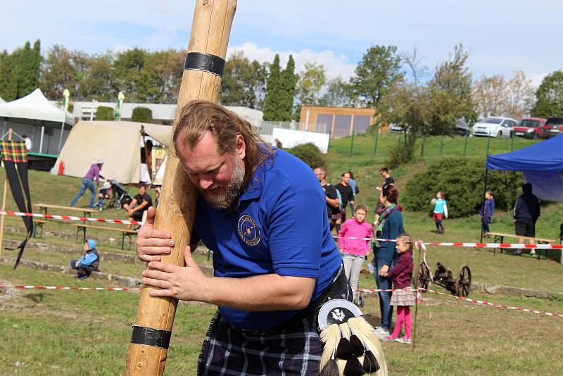 V areálu na brněnské Kraví hoře se v sobotu konaly skotské hry Monte Bú Highland Games.