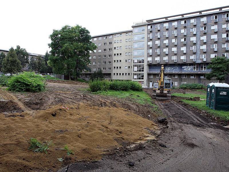 Tento týden začala v Klatovské ulici stavba residence Erasmus.