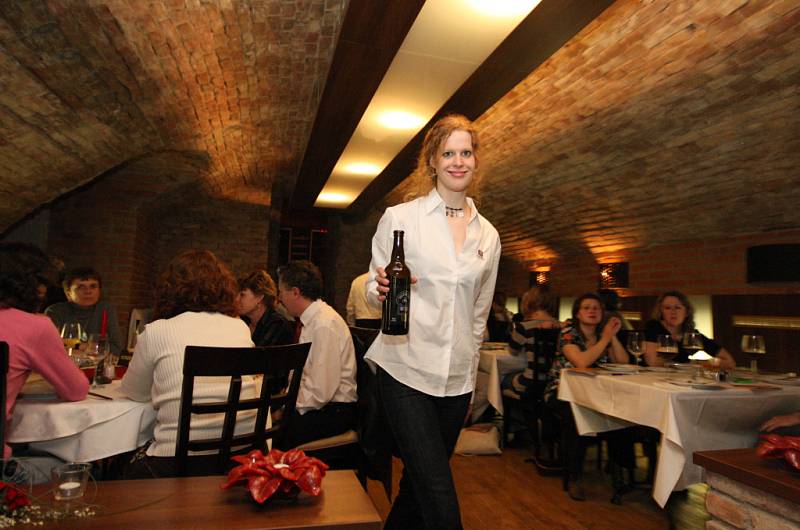 Gastronomický večer festivalu Bonjour Brno 2008 v restauraci La Bouché.