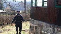 Policisté kontrolovali chatovou osadu Mečkov u brněnské přehrady.