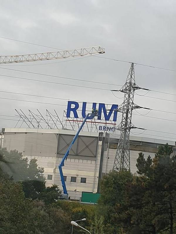 Obchodní centrum Futurum zachycené na fotografii Jana Vincourka, která vzbudila zájem na sociálních sítích.