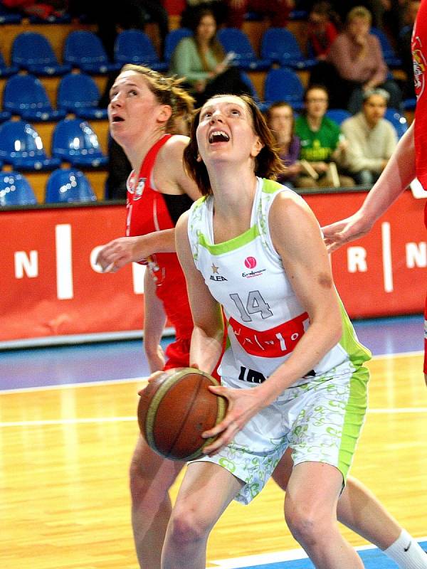 Basketbalistka Tereza Pecková.