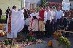 Výrovice slavily o víkendu svoje tradiční posvícení. Poprvé při něm lidé viděli nový výrovický kroj.