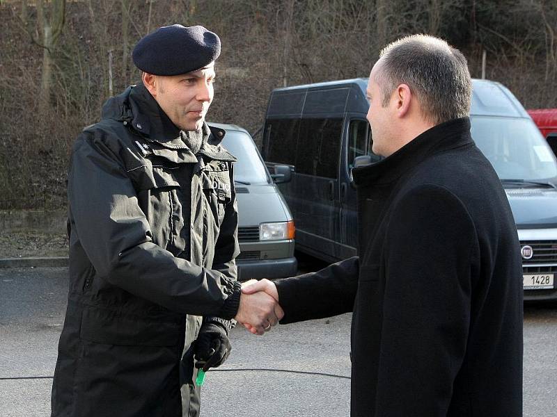 Speciálně vybavené monitorovací auto Mercedes Sprinter uvedli do provozu jihomoravští policisté.