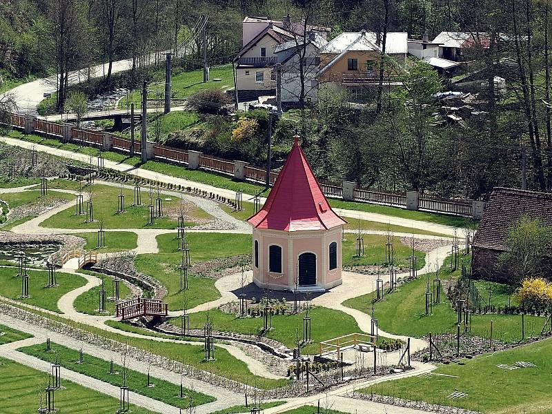 Vrchnostenská zahrada oetvře na konci května.