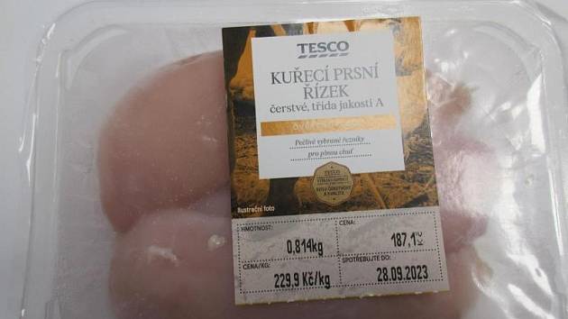 Inspekce upozornila na rizikové maso v jednom z brněnských supermarketů.