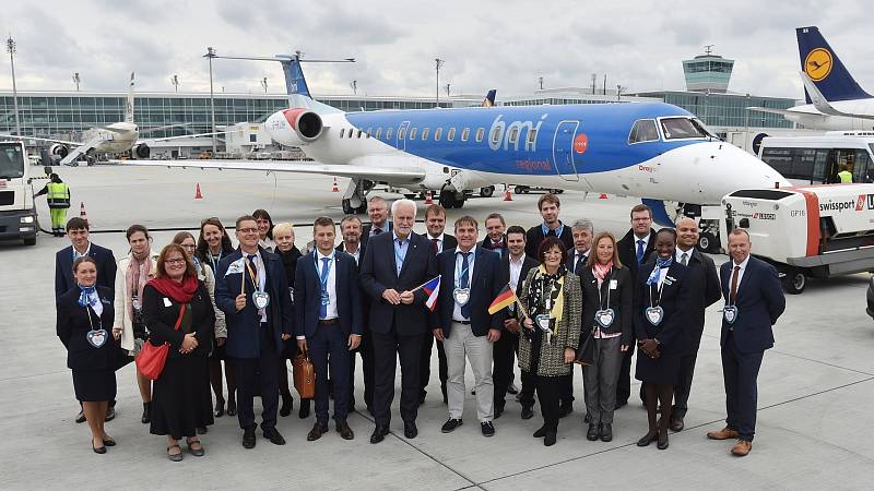 Brno 19.09.2017 - křest letadla obnovené linky Brno Mnichov na brněnském letišti a následně odlet delegace JMK do Mnichova, kde byla prohlídka letiště.