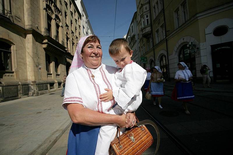 Dožínkový průvod v Brně.