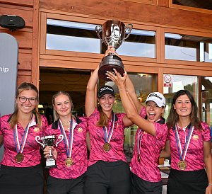 Družstvo žen z Golf Club Brno oslavilo titul v nejvyšší české klubové soutěži.