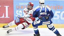 Utkání 45. kola hokejové extraligy: HC Oceláří Třinec - HC Kometa Brno, 17. února 2019 v Třinci. Na snímku (zleva) Raška Adam a Malec Tomáš.