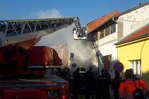 Pondělní požár rodinného domu v ulici Mozolky v brněnských Žabovřeskách.